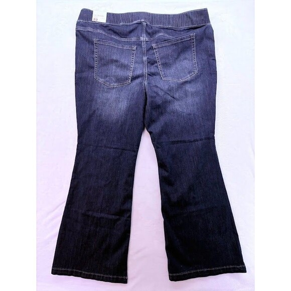 Lane Bryant Women's Pull On Flare Leg Jeans Plus Size 22 NWT - Picture 6 of 9